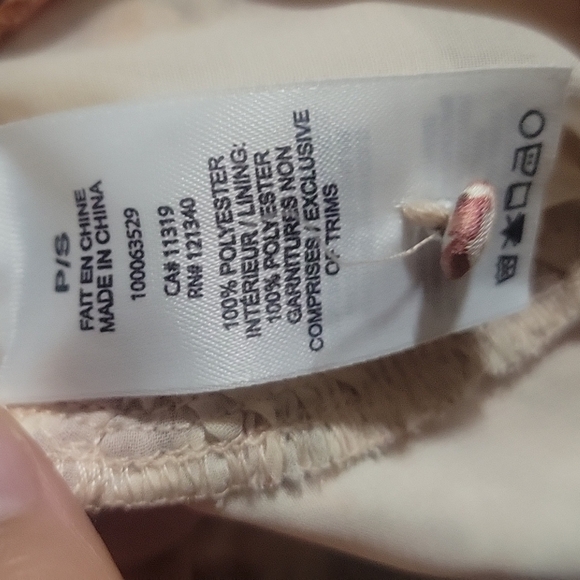 Dynamite front twist satin blouse, size small - Picture 7 of 7